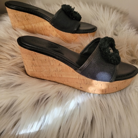 Coach Jazmin Wedges - Picture 2 of 8